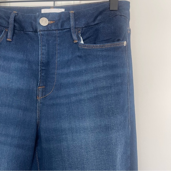 Frame Denim Le Easy Flare in Kettering - Picture 7 of 13